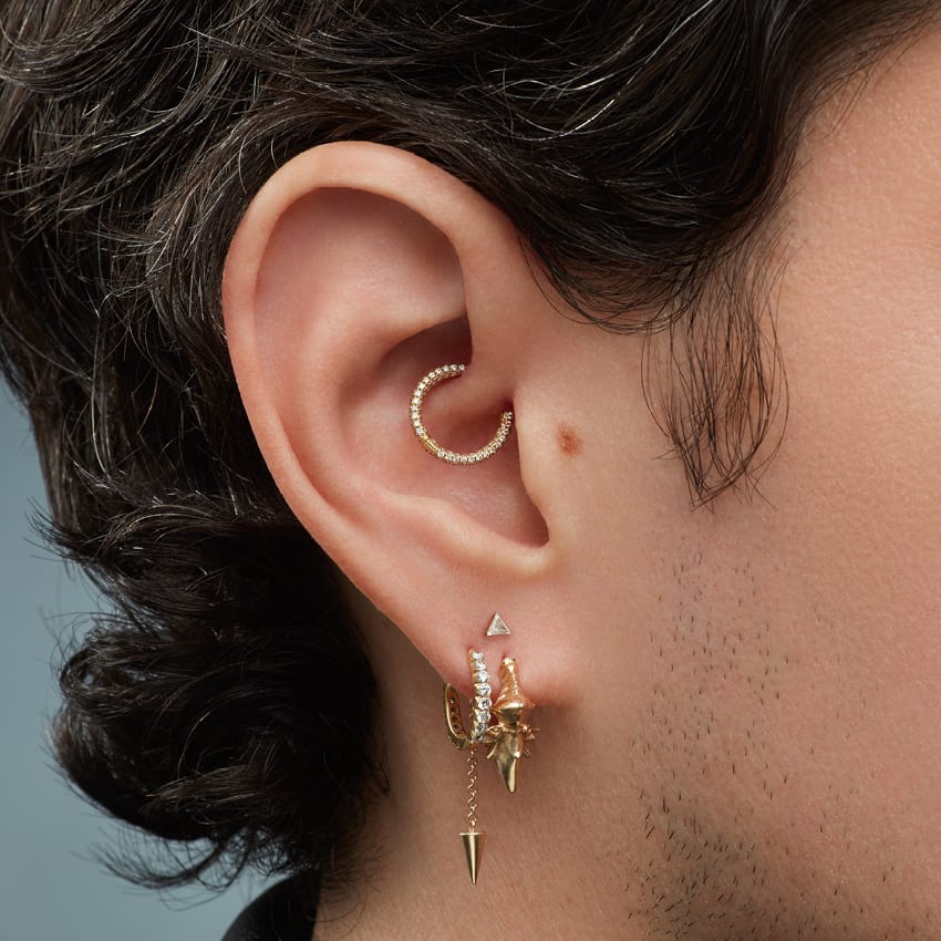 Pendulum Charm with Short Spike Yellow Gold 20 mm
