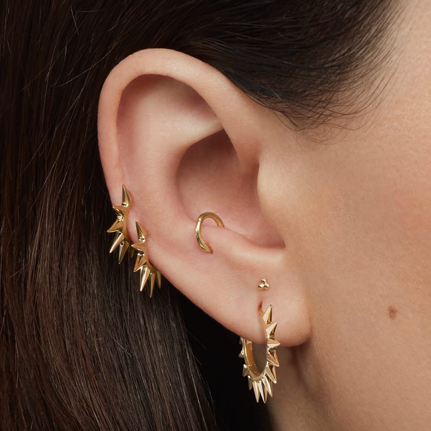 Metal Mohawk Hoop Earring White Gold 6.5mm