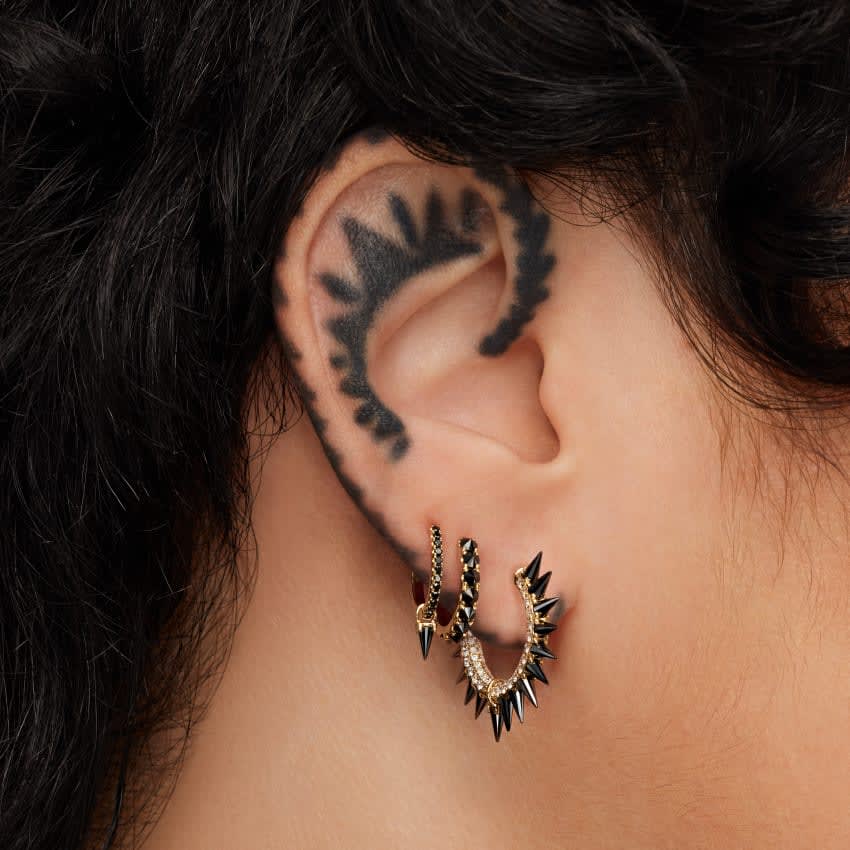 Black Moissanite Mohawk and Diamond Pavé Hoop Earring White Gold 11mm