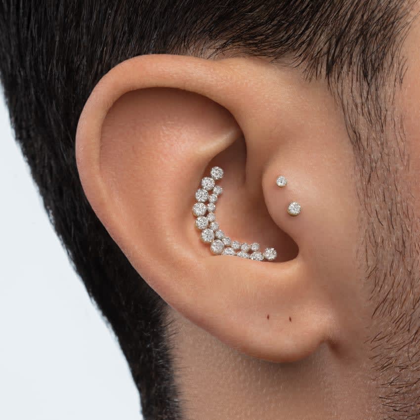Invisible Set Diamond Apsara Curve Threaded Stud Earring Yellow Gold