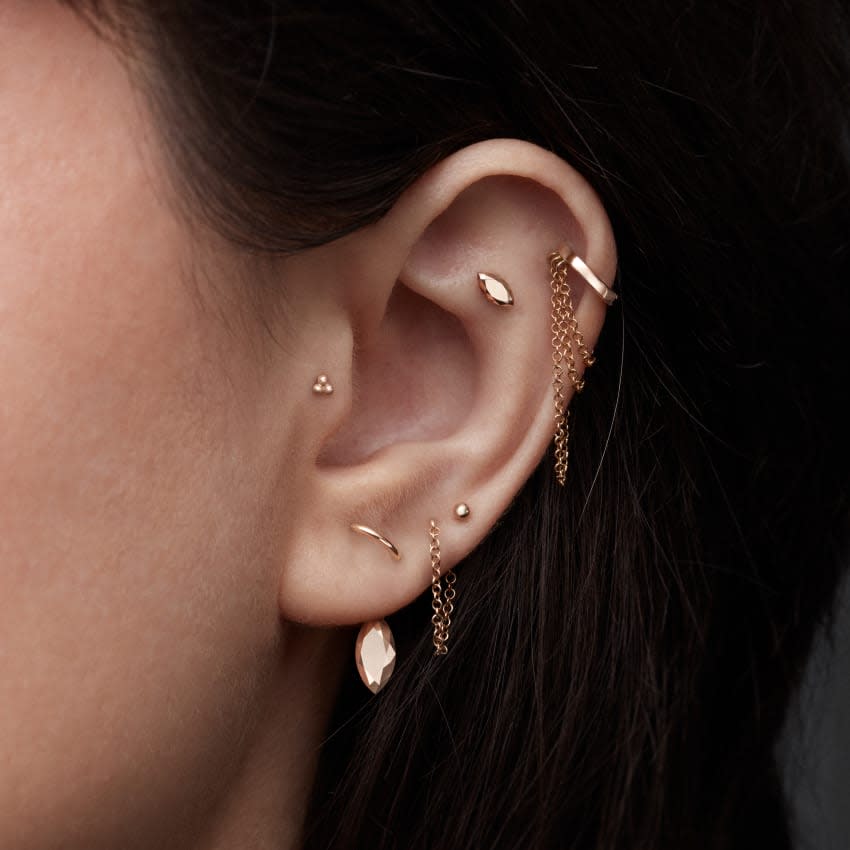 Ball Threaded Stud Earring White Gold 2mm
