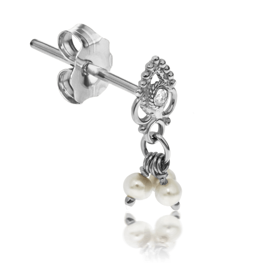 Diamond Ajna with Pearl Dangle Stud Earring
